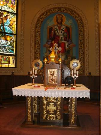 Sts Peter Paul Mount Carmel Altar 1.jpg